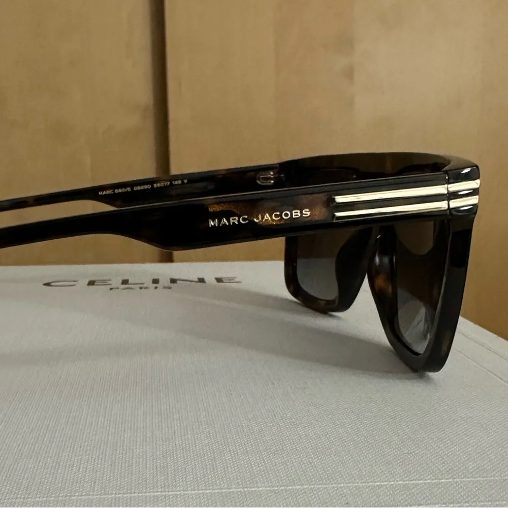 Marc Jacobs Brown Tortoise Sunglasses - Picture 2 of 6